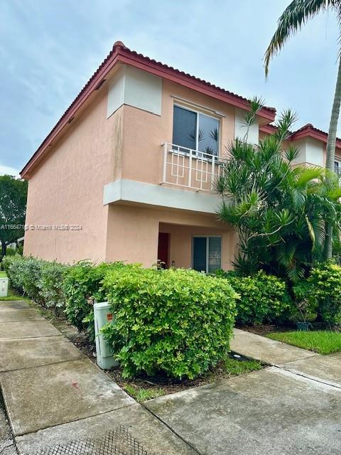 763 NW 208th Terrace Pembroke Pines FL 33029