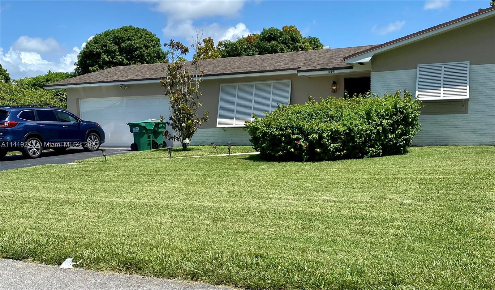 10941 SW 117th Street Miami FL 33176