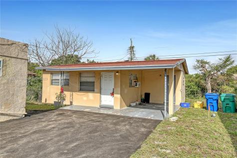 1140 W 31st Street Riviera Beach FL 33404