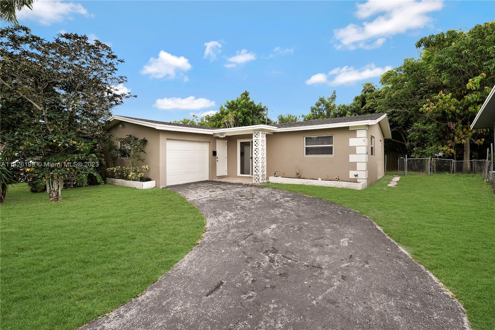 5840 NW 18th Court Sunrise FL 33313