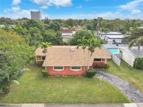 570 NE 172nd Street North Miami Beach FL 33162