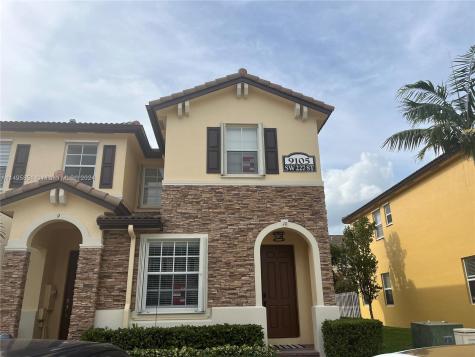 9105 SW 227th Street Cutler Bay FL 33190
