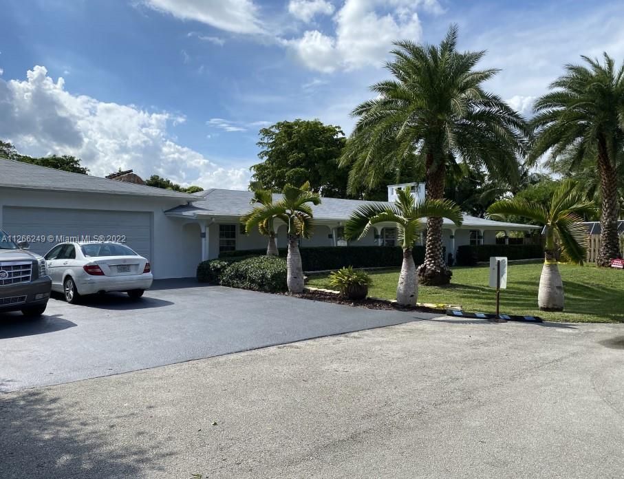 3901 SW 73rd Avenue Davie FL 33314