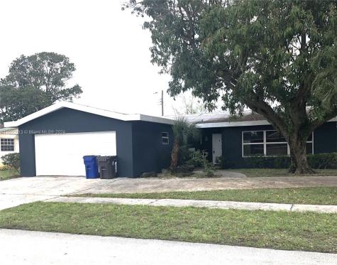 2300 NW 38th Terrace Lauderdale Lakes FL 33311