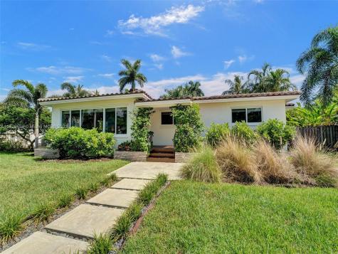 1319 Taylor Street Hollywood FL 33019