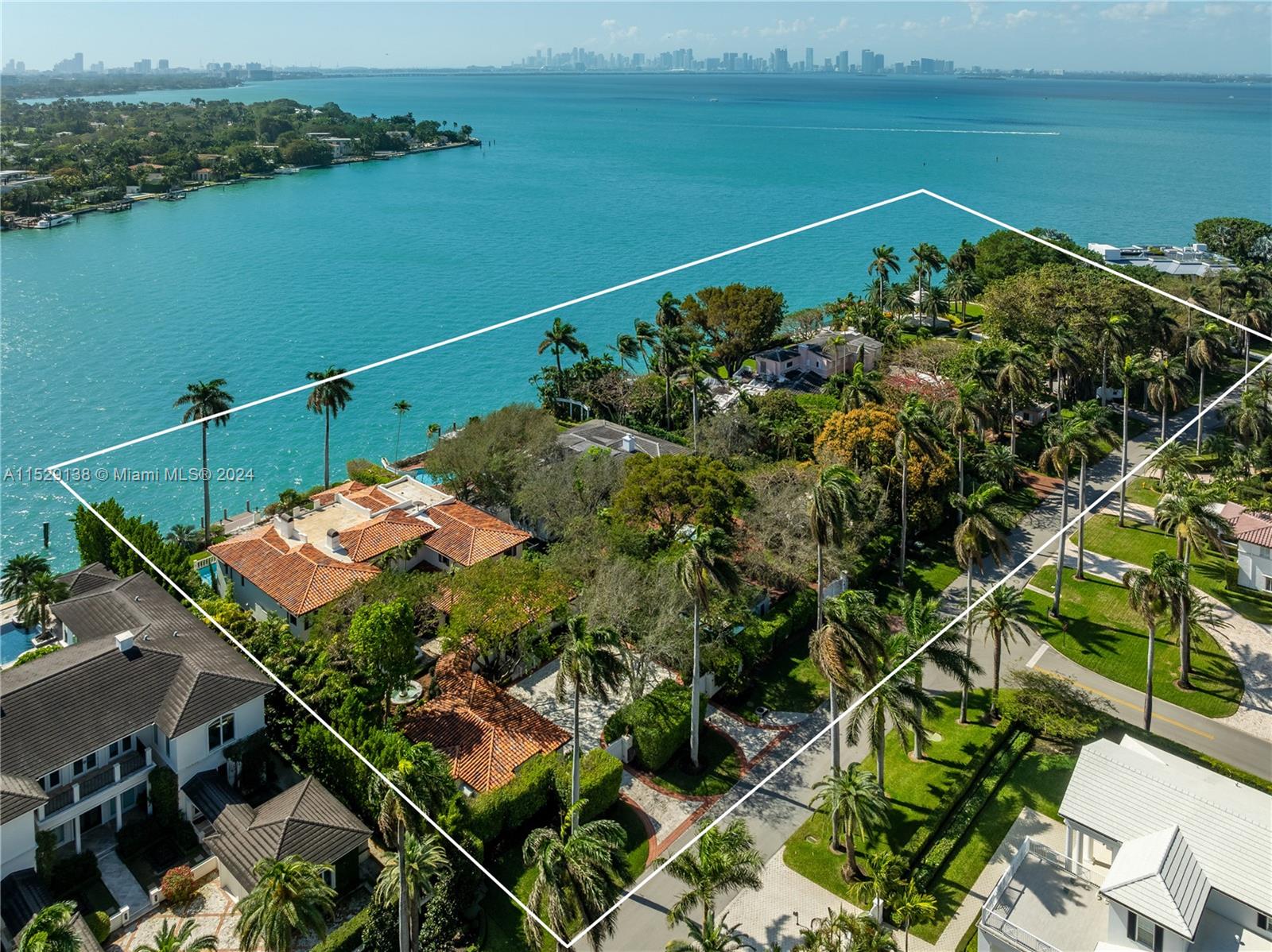 18 La Gorce Circle Miami Beach FL 33141