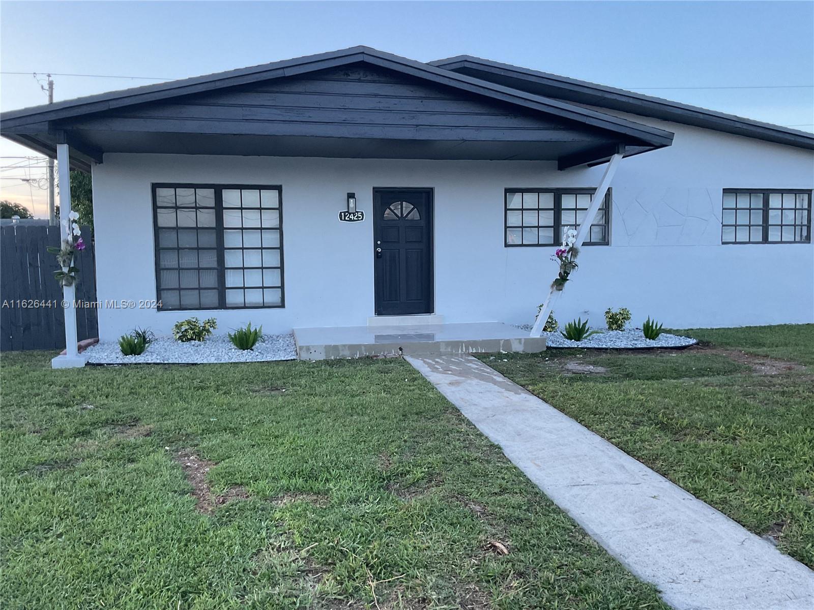 12425 SW 188th Terrace Miami FL 33177