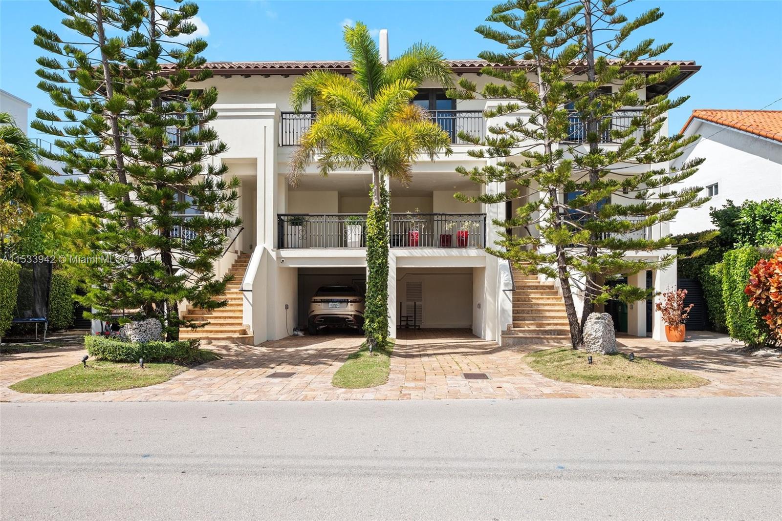 422 Fernwood Road Key Biscayne FL 33149