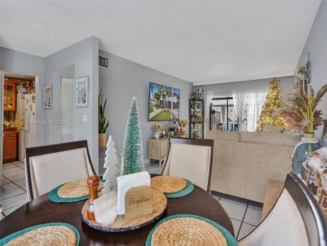 7118 SW 113th Court Miami FL 33173