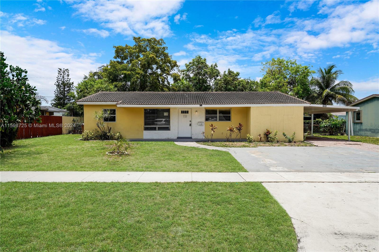 610 NW 38th Court Deerfield Beach FL 33064