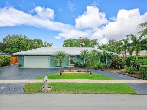 1250 SW 67th Avenue Plantation FL 33317