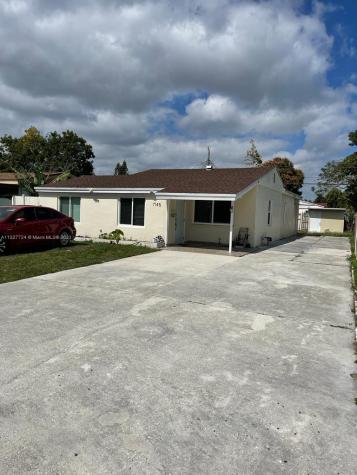 1745 NE 180th Street North Miami Beach FL 33162