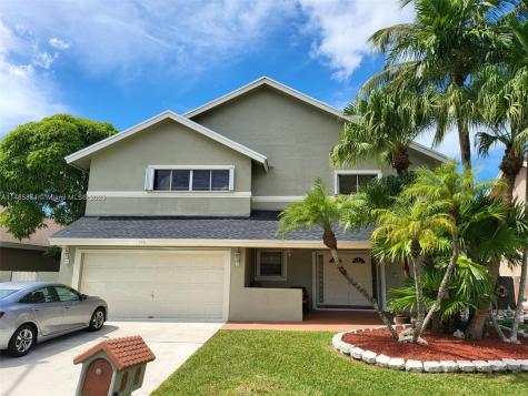 730 NW 207th Terrace Pembroke Pines FL 33029