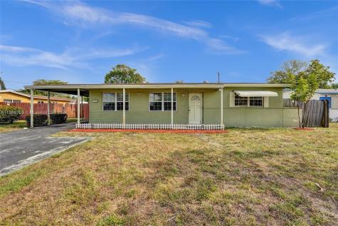 5481 NW 11th Street Lauderhill FL 33313