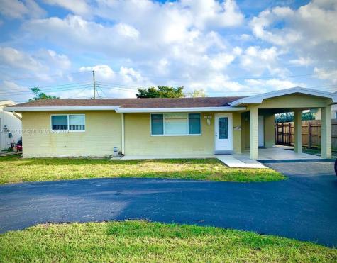 8450 NW 11th Court Pembroke Pines FL 33024