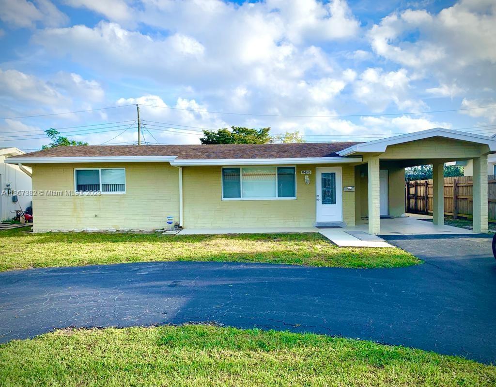 8450 NW 11th Court Pembroke Pines FL 33024