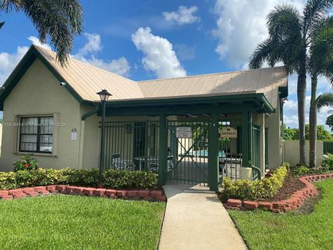 625 SW Jeanne Street Port St. Lucie FL 34953