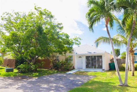 10340 SW 207th Street Cutler Bay FL 33189