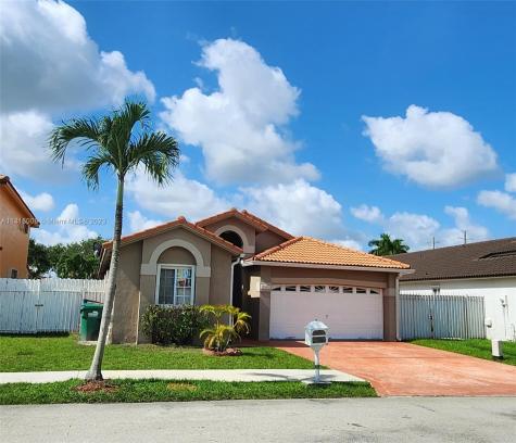 7476 NW 168th Street Hialeah FL 33015