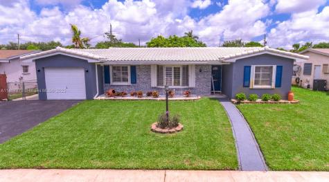 7505 Roosevelt Street Hollywood FL 33024