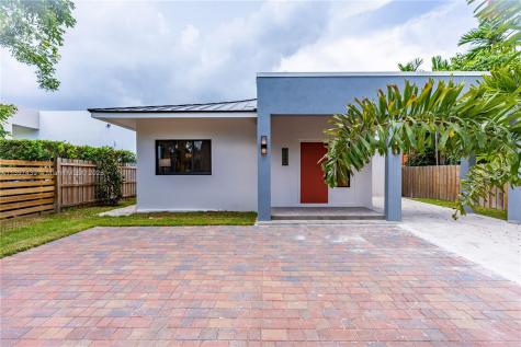 2429 SW 25th Terrace Miami FL 33133