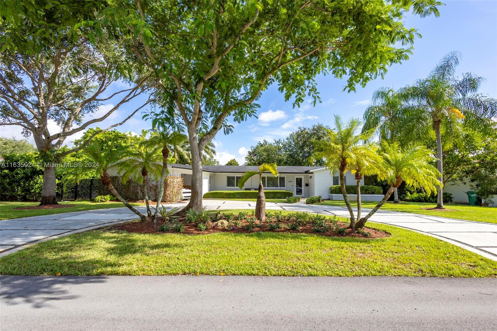 8465 SW 107th Street Miami FL 33156