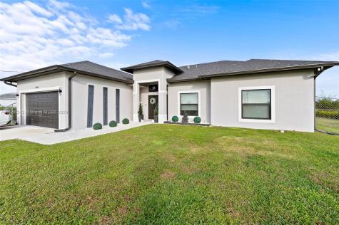 6960 40th Street NE Naples FL 34120