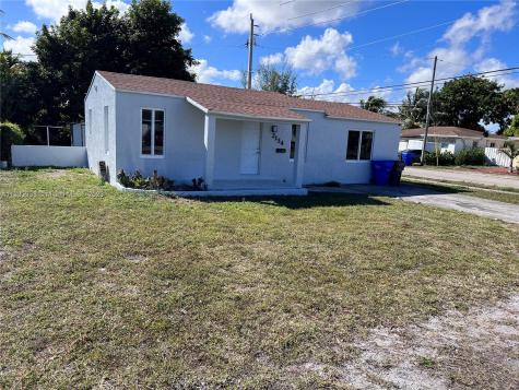 2134 Plunkett Street Hollywood FL 33020
