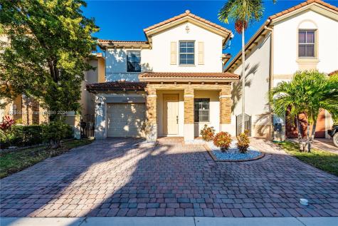 22763 SW 88th Path Cutler Bay FL 33190