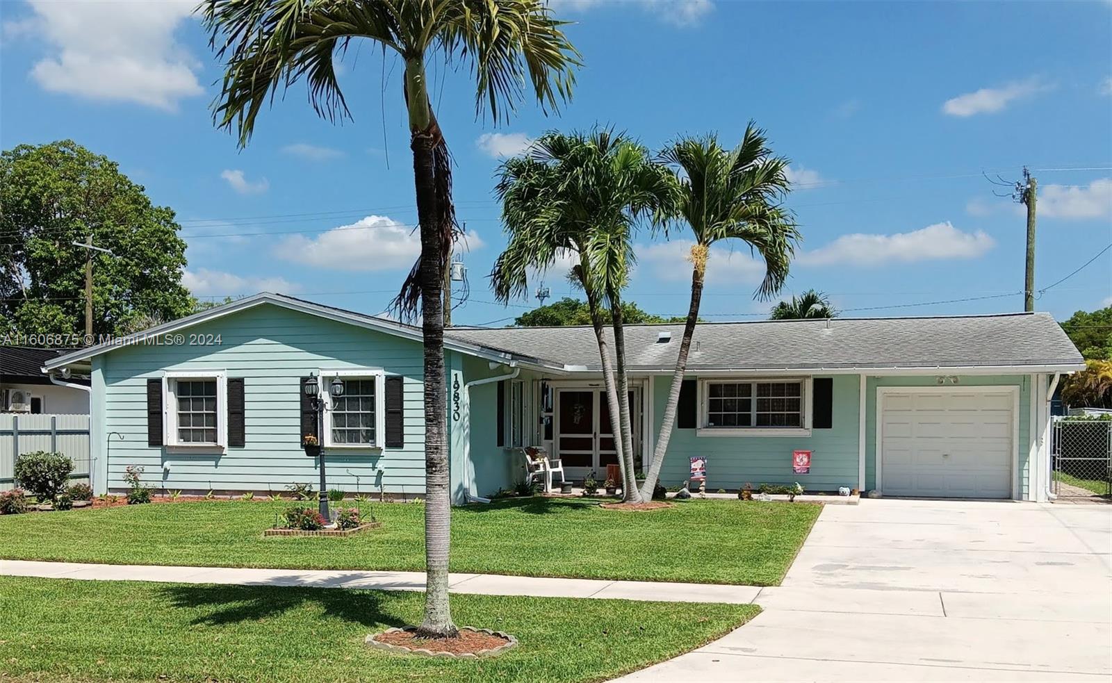 19830 Lenaire Drive Cutler Bay FL 33157