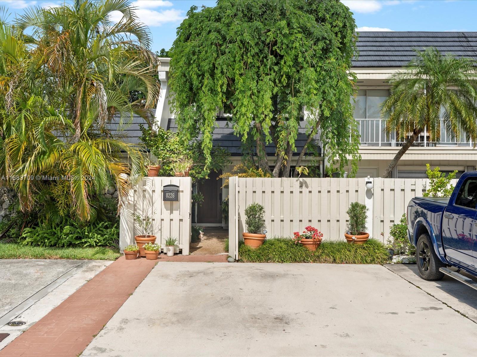 8226 SW 81st Court Miami FL 33143