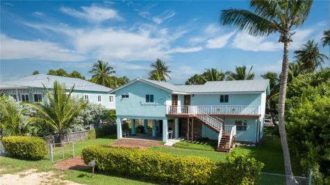 18 N Channel Drive Key Largo FL 33037