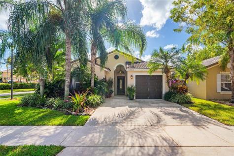 1950 SE 14th Court Homestead FL 33035