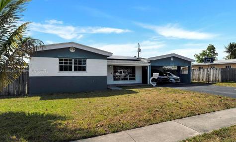 2310 De Soto Drive Miramar FL 33023