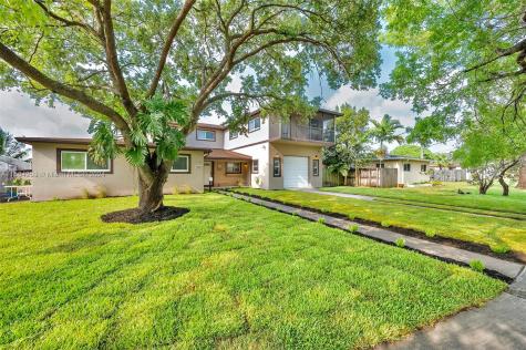 10910 SW 48th Street Miami FL 33165