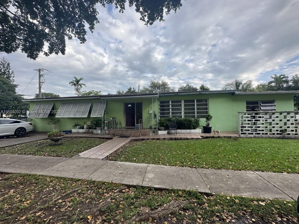 15 NE 131st Street North Miami FL 33161