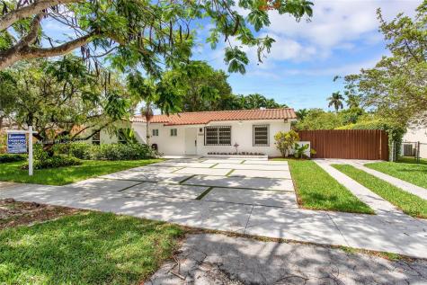 10232 SW 27th Street Miami FL 33165