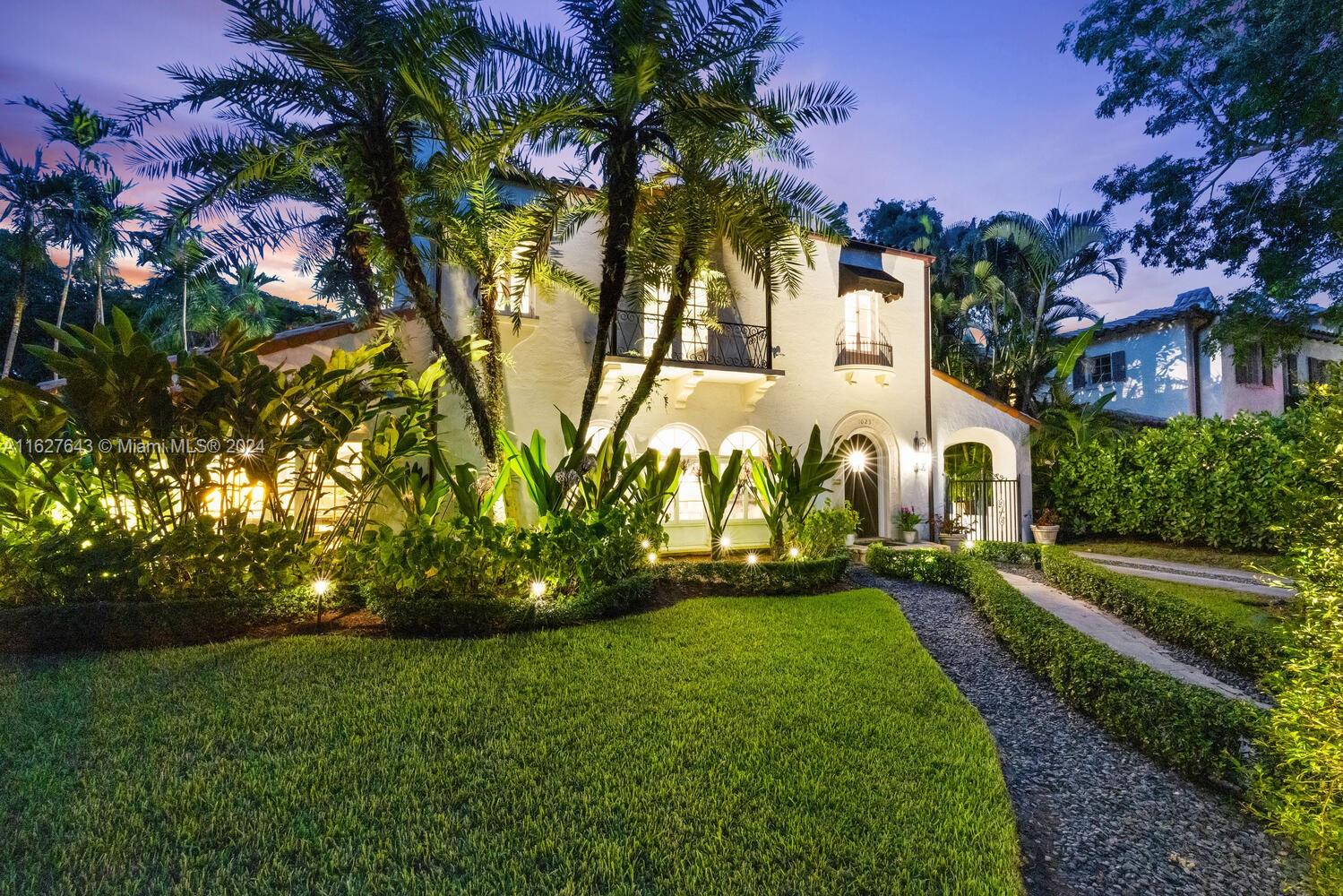 1025 Alhambra Circle Coral Gables FL 33134