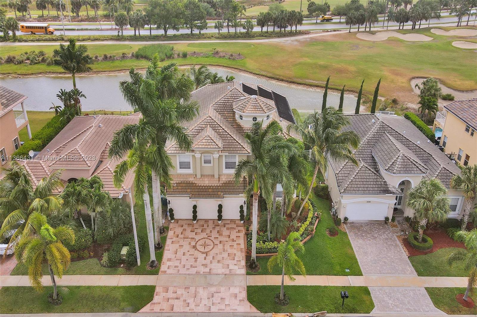 2301 Ridgewood Circle Royal Palm Beach FL 33411