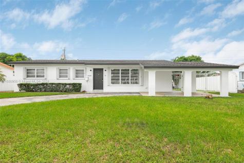 10350 SW 44th Street Miami FL 33165