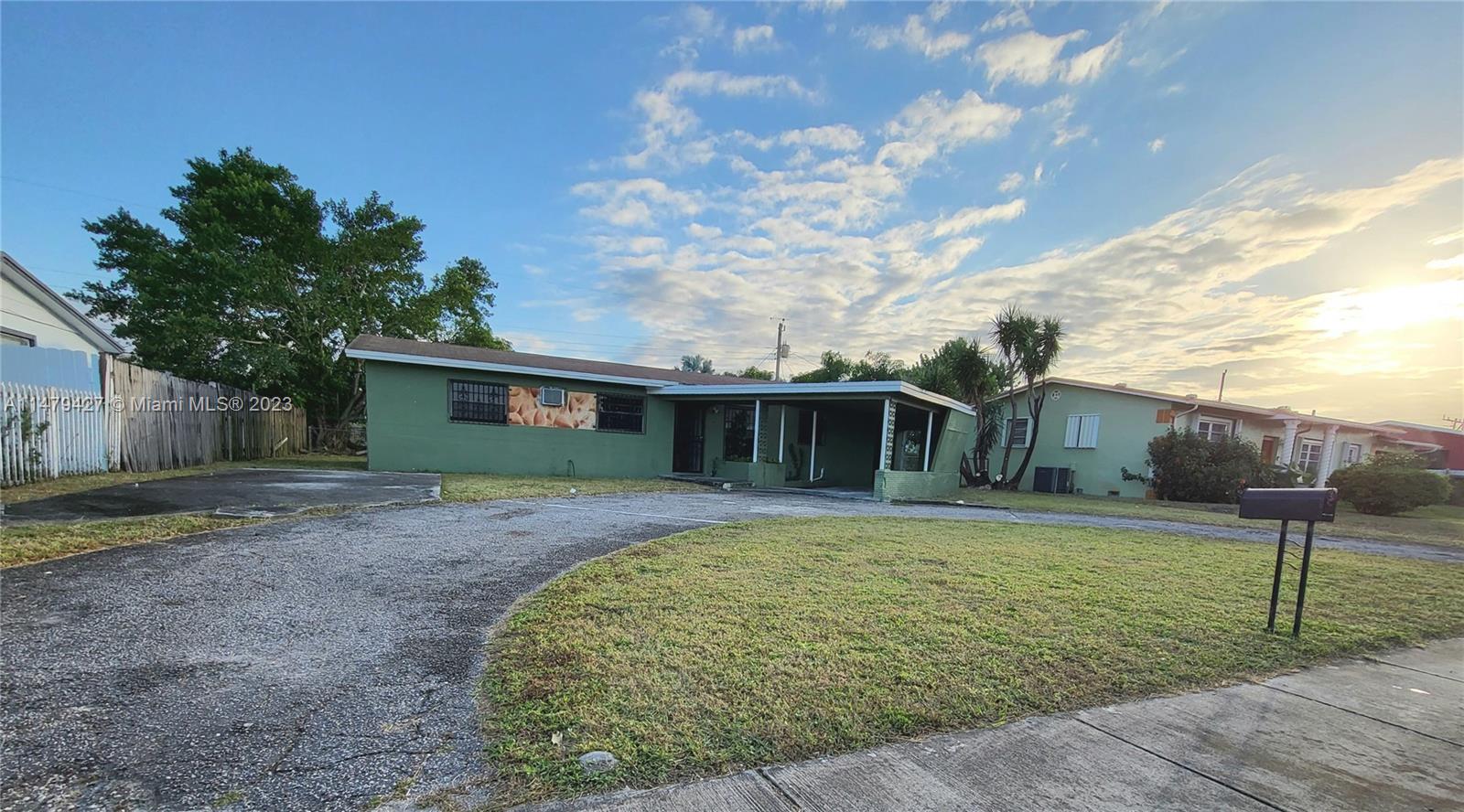3840 NW 172nd Terrace Miami Gardens FL 33055