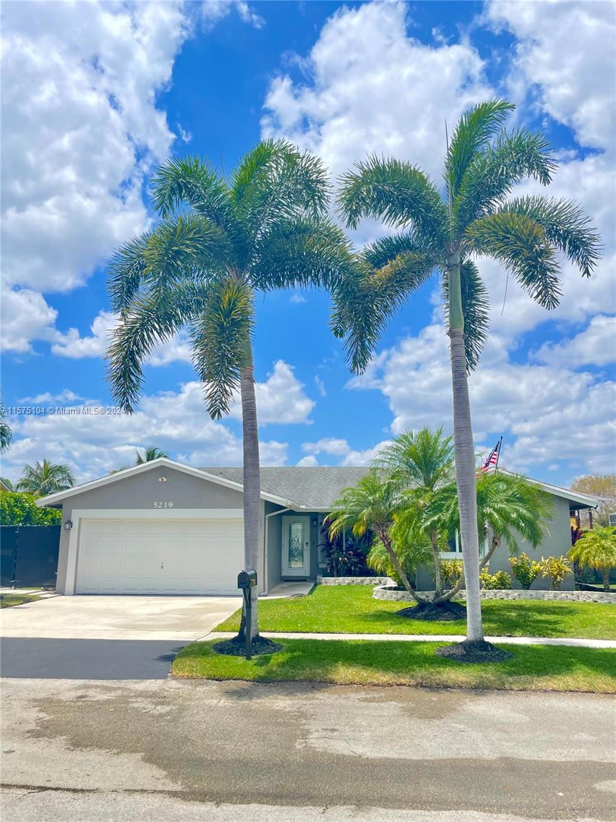 5219 NW 99th Avenue Sunrise FL 33351