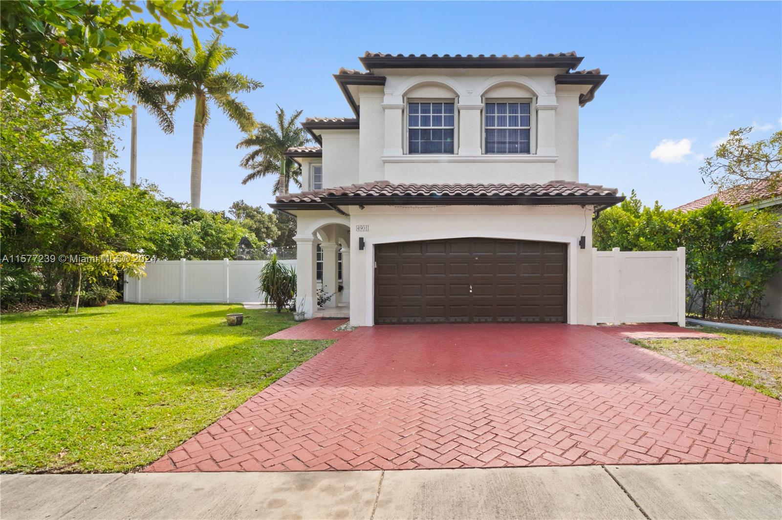 4901 SW 136th Terrace Miramar FL 33027