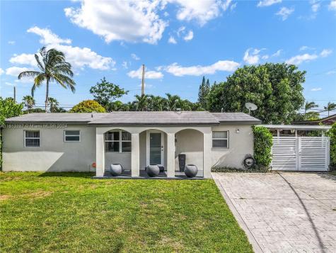 10400 SW 151st Terrace Miami FL 33176