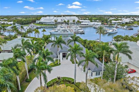 200 Spyglass Lane Jupiter FL 33477