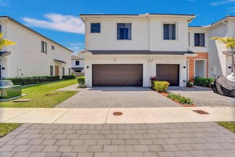 10930 SW 235th Street Homestead FL 33032