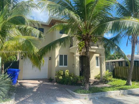 1031 SW 4th Avenue Miami FL 33130