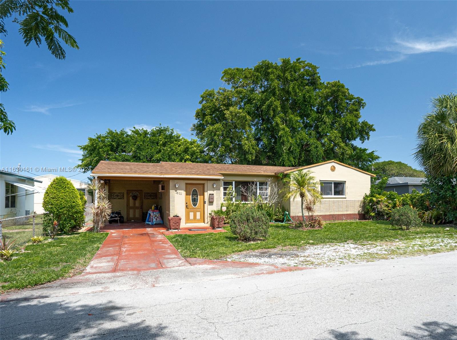 1511 S 25th Avenue Hollywood FL 33020