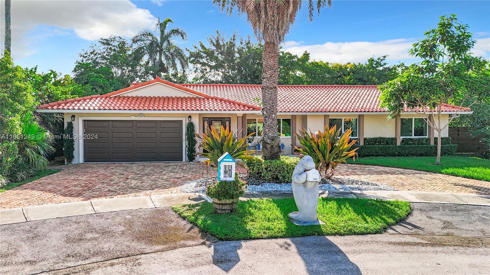 7045 SW 95th Court Miami FL 33173