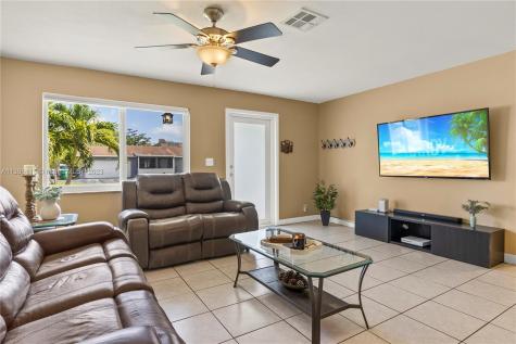 7830 NW 47th Court Lauderhill FL 33351